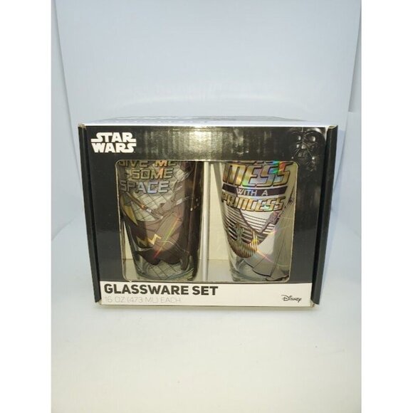 Star Wars 16 Oz Glassware Set of 2 - Darth Vader & Princess Leia - Picture 2 of 7